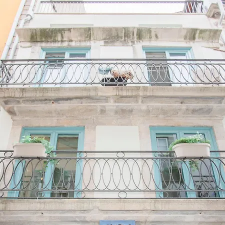 Liiiving In - Boho Blue Appartement Oporto